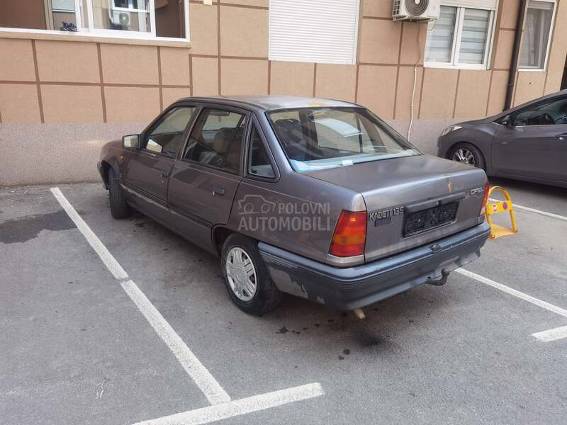 Opel Kadett 1.3 ohc