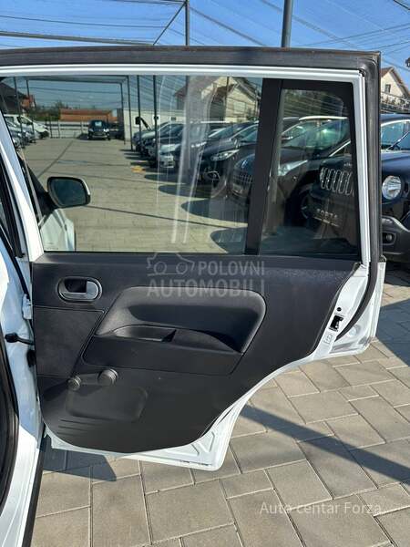Ford Fusion G A S / N O V