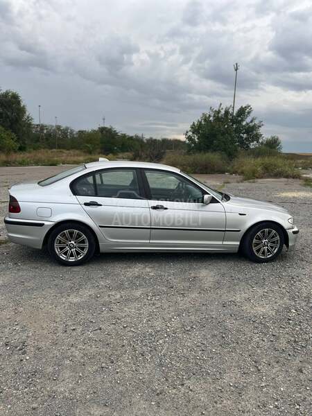 BMW 318 