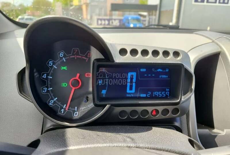 Chevrolet Aveo 1.4 LT