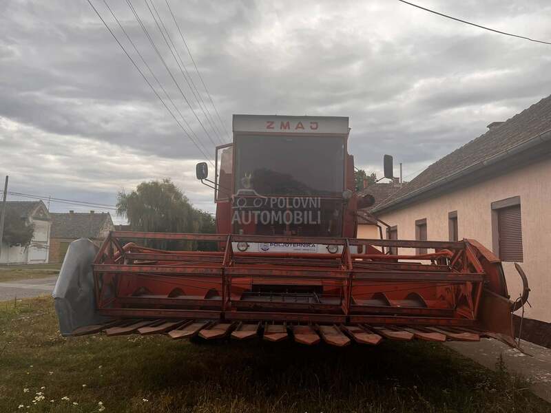 Zmaj 142 i claas compact 30