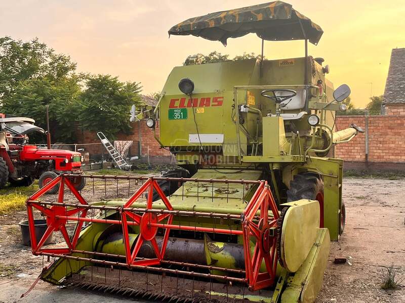 Zmaj 142 i claas compact 30