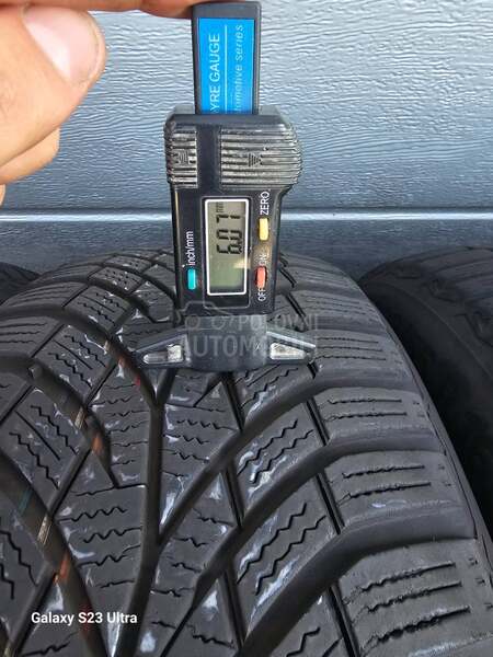 Continental 205/55 R16 Zimska