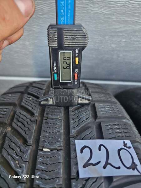 Continental 205/55 R17 Zimska