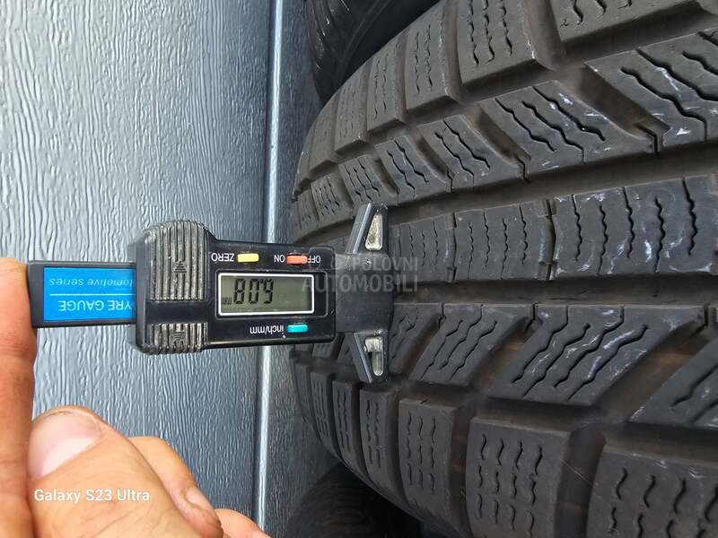 Continental 205/55 R17 Zimska