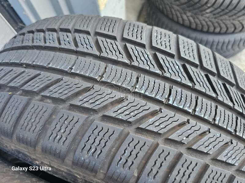 Continental 205/55 R17 Zimska