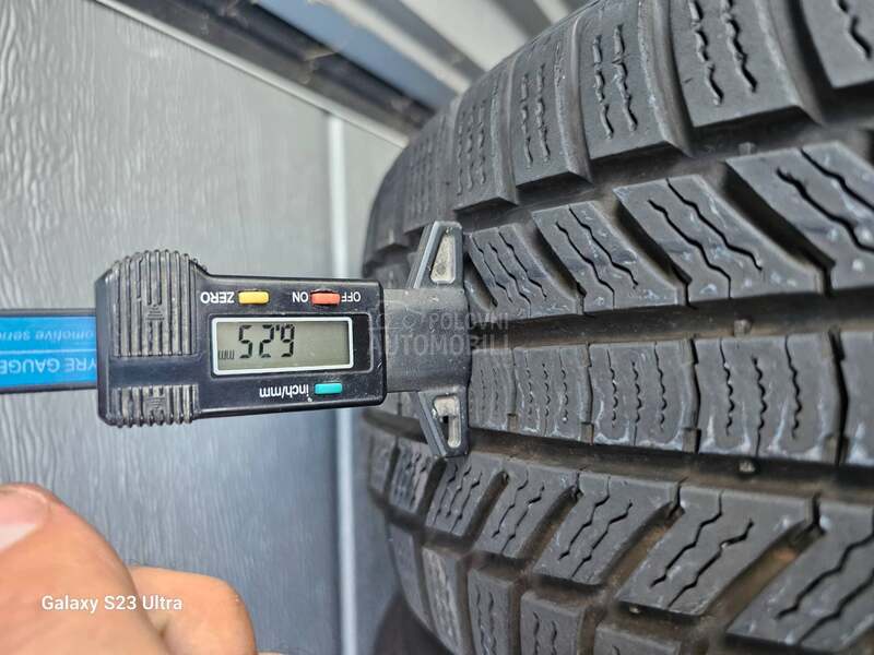 Continental 205/55 R17 Zimska
