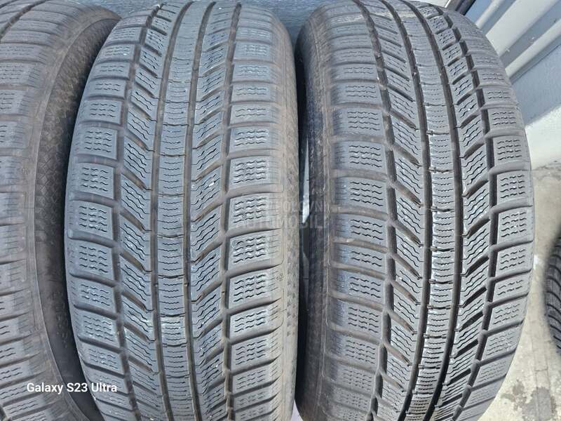 Continental 205/55 R17 Zimska