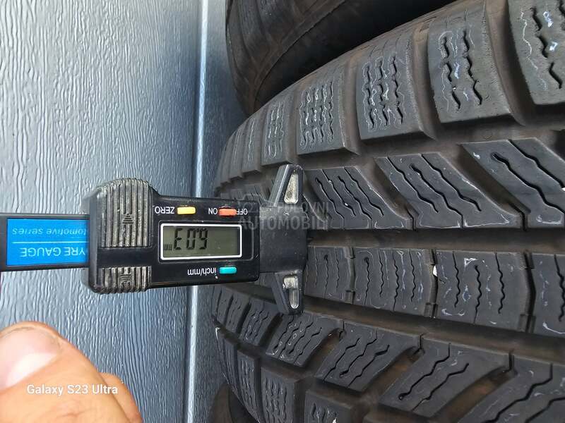 Continental 205/55 R17 Zimska