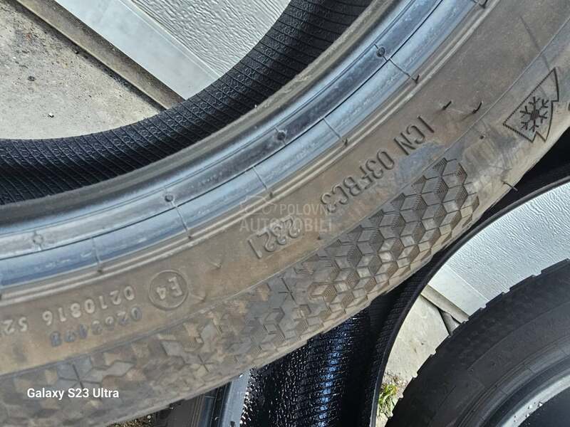 Continental 205/55 R17 Zimska