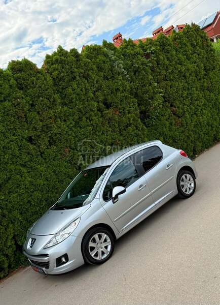 Peugeot 207 ALLURE 115000 K M CH