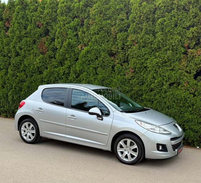 Peugeot 207 ALLURE 115000 K M CH