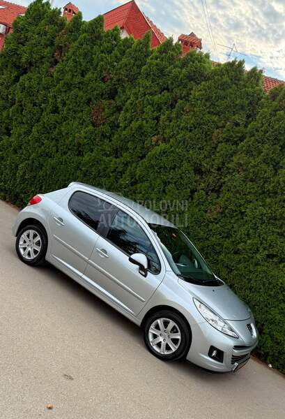 Peugeot 207 ALLURE 115000 K M CH