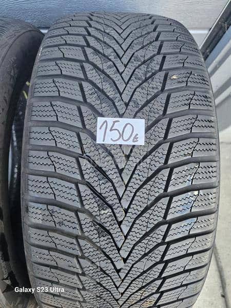 Nexen 255/45 R18 Zimska