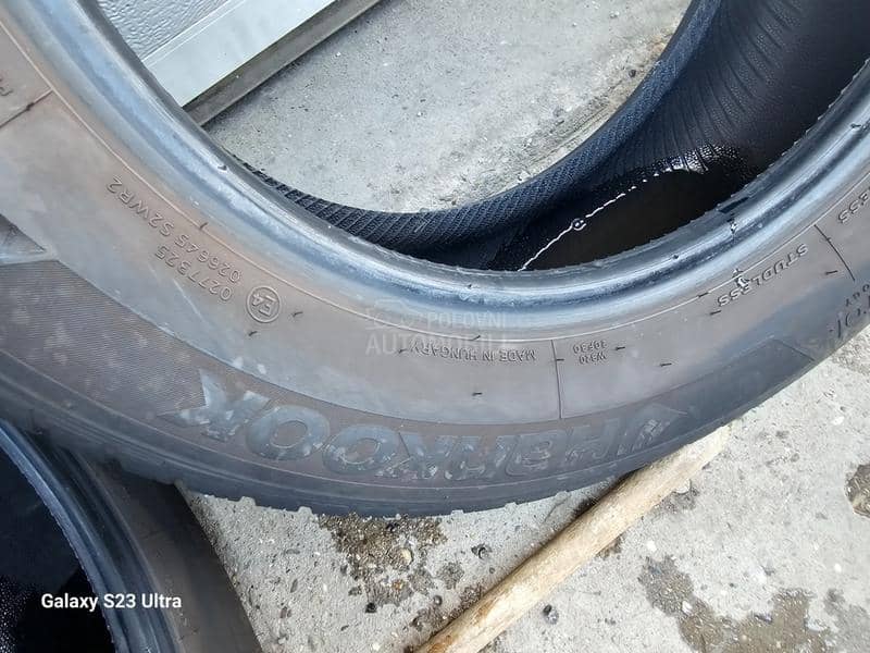 Hankook 205/60 R16 Zimska