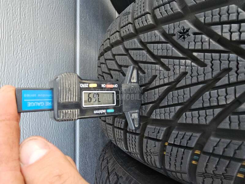 Goodyear 205/55 R16 Zimska