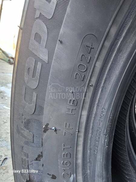 Hankook 185/60 R15 Zimska