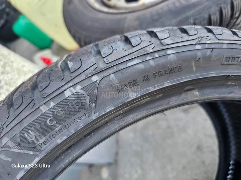 Goodyear 225/40 R18 Zimska