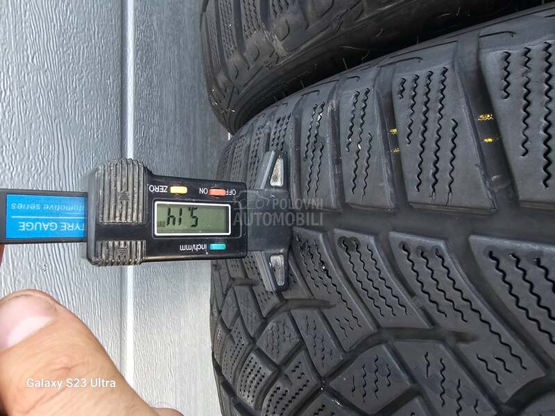 Goodyear 225/40 R18 Zimska