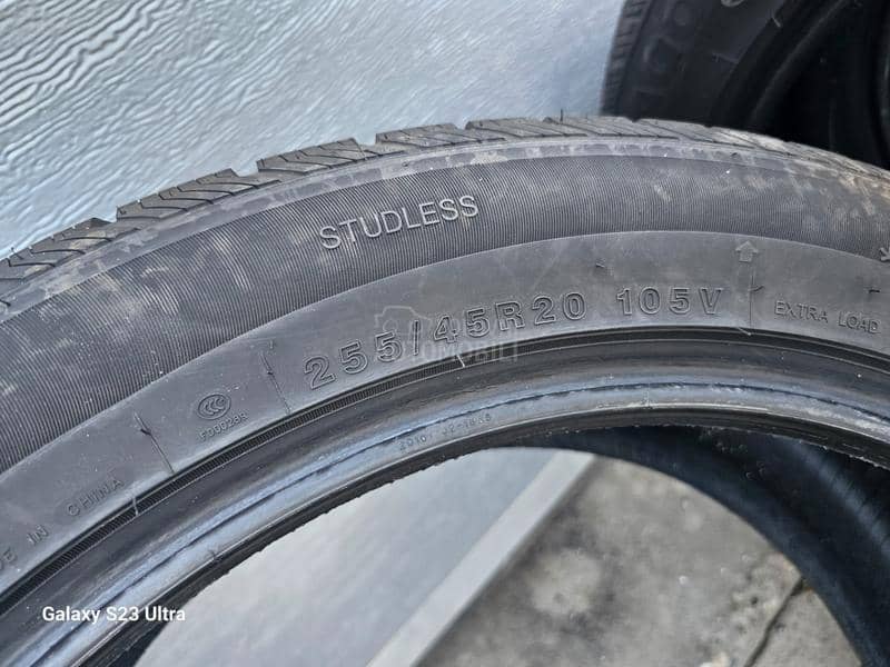 Imperial 255/45 R20 Zimska