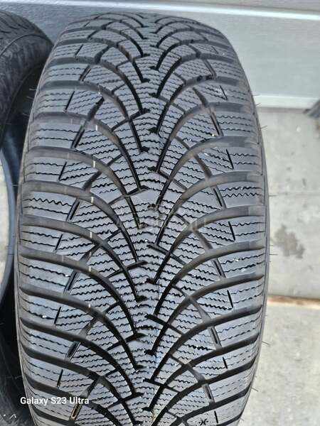 Goodyear 205/55 R16 Zimska