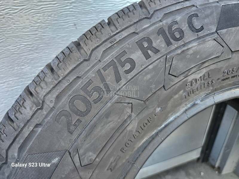 Continental 205/75 R16 Zimska