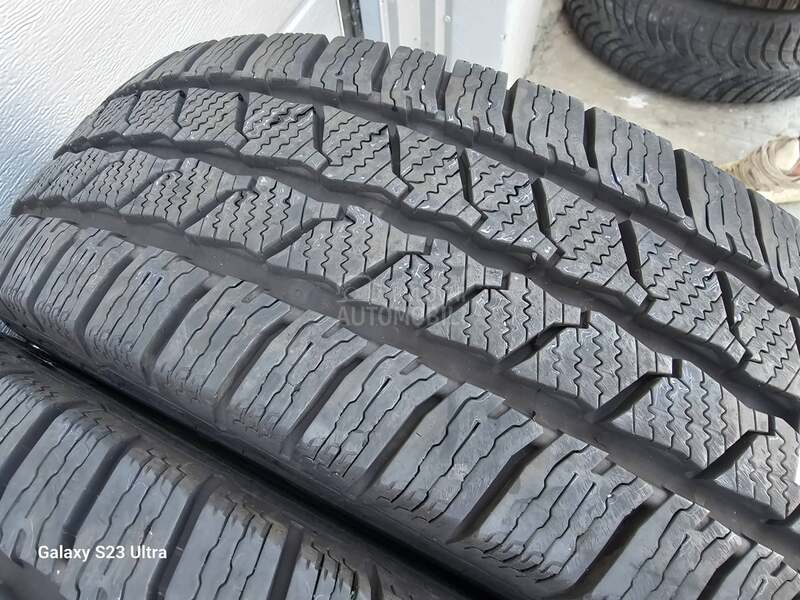 Continental 205/75 R16 Zimska