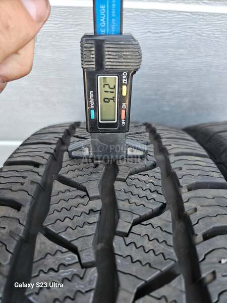 Continental 205/75 R16 Zimska