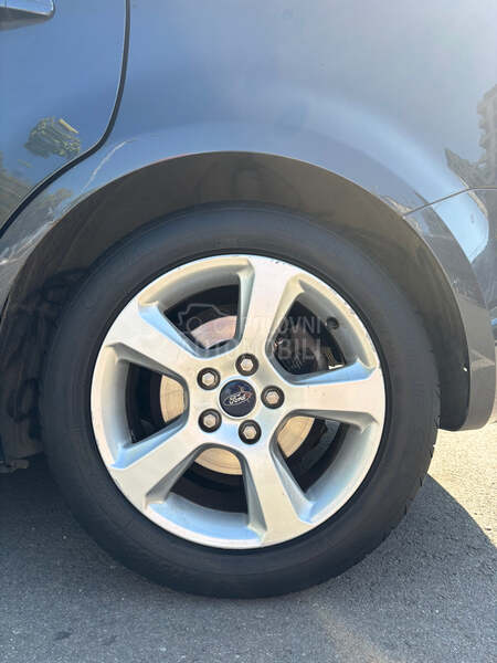 Ford C-Max C Max 1,6 / 16 V