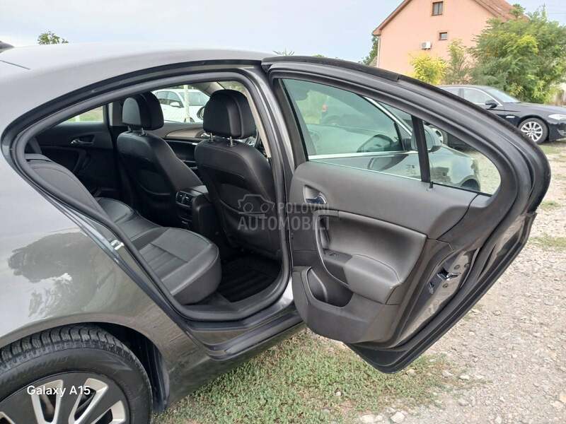Opel Insignia 
