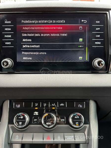 Škoda Karoq 1.6  KAM. AMBIJENT.