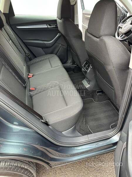 Škoda Karoq 1.6  KAM. AMBIJENT.
