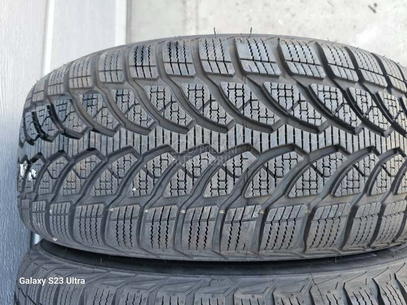 Bridgestone 205/60 R16 Zimska