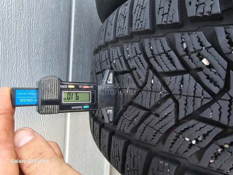 Dunlop 225/40 R18 Zimska