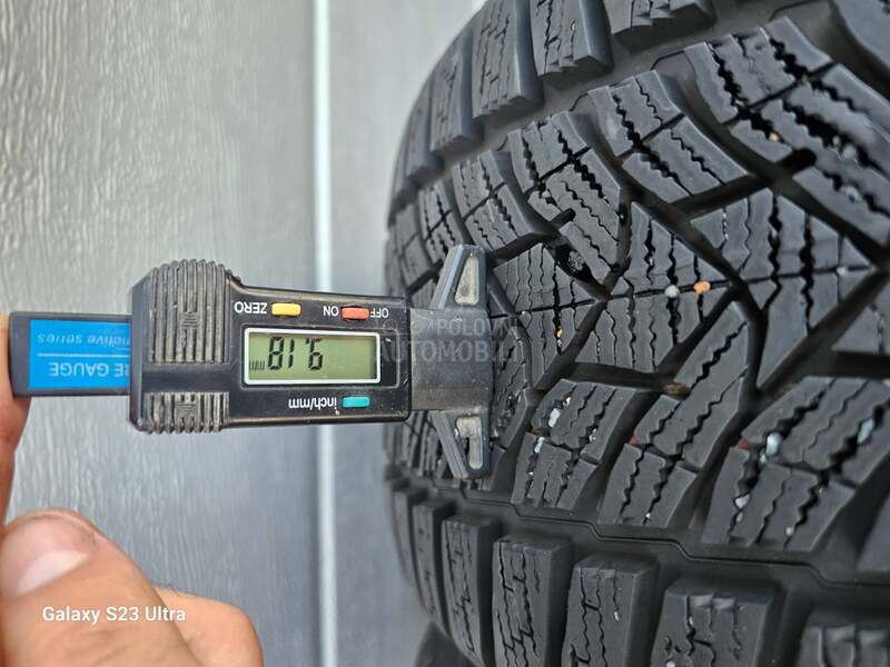 Dunlop 225/40 R18 Zimska