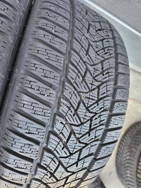 Dunlop 225/40 R18 Zimska