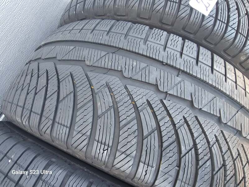Michelin 245/45 R18 Zimska