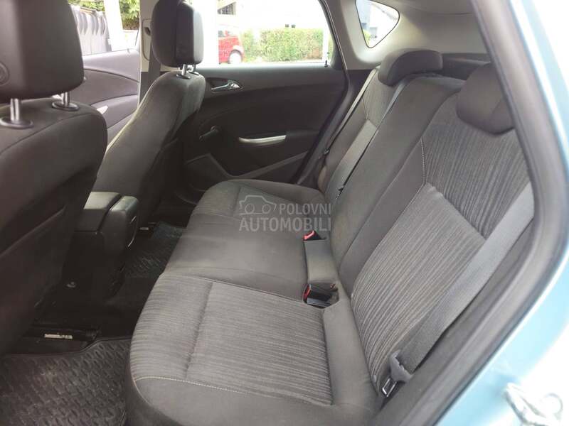 Opel Astra J 1.6 Tng