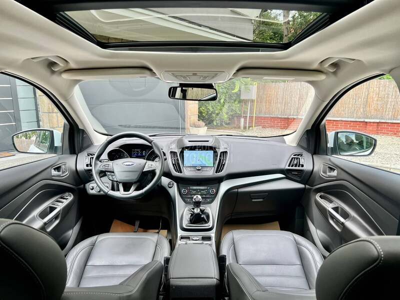 Ford Kuga 2.0TDCi/Titanium/Pan