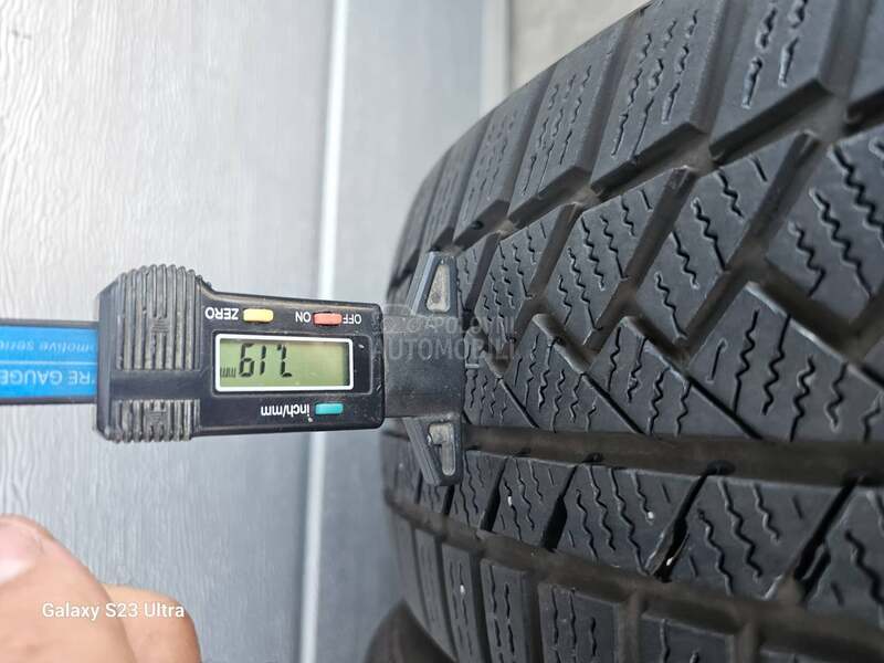 Continental 205/55 R17 Zimska