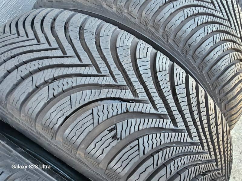 Michelin 205/60 R16 Zimska