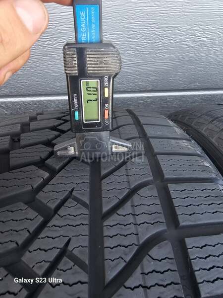 Goodride 235/35 R19 Zimska