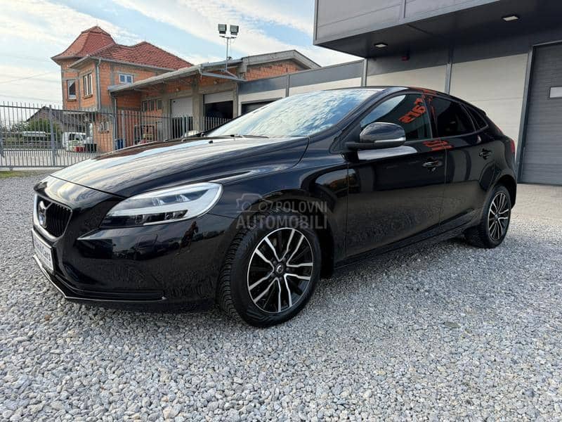 Volvo V40 2.0 D2 EDITION