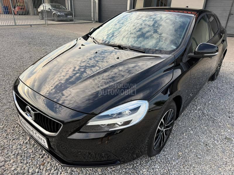 Volvo V40 2.0 D2 EDITION