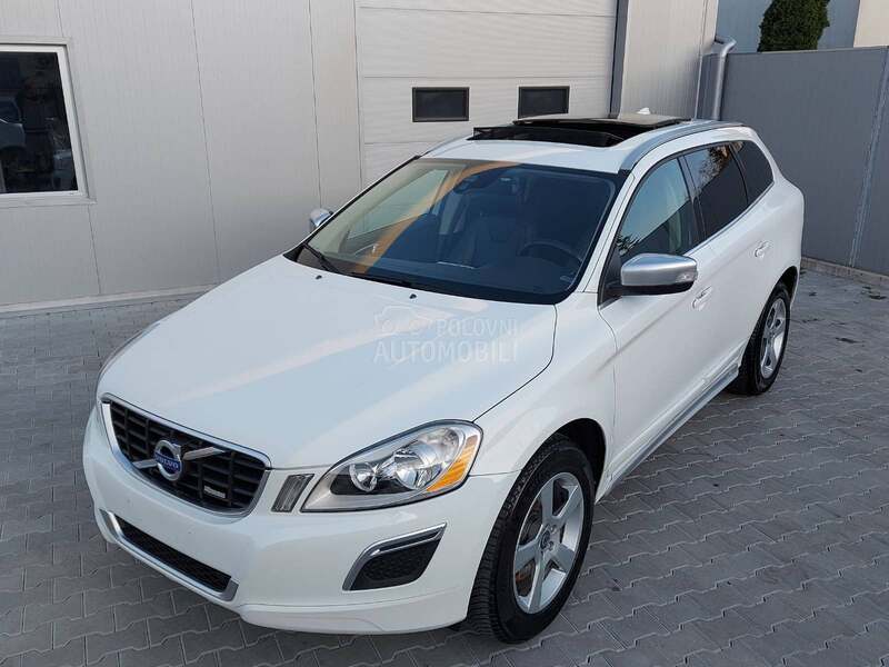 Volvo XC60 2.0D  R design