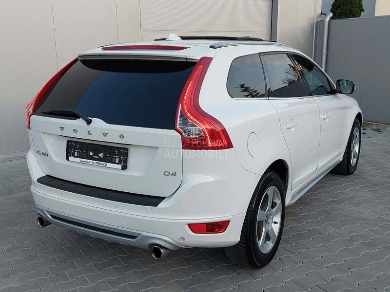 Volvo XC60 2.0D  R design