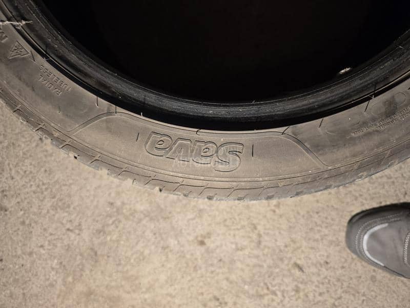 Sava 245/45 R18 Zimska