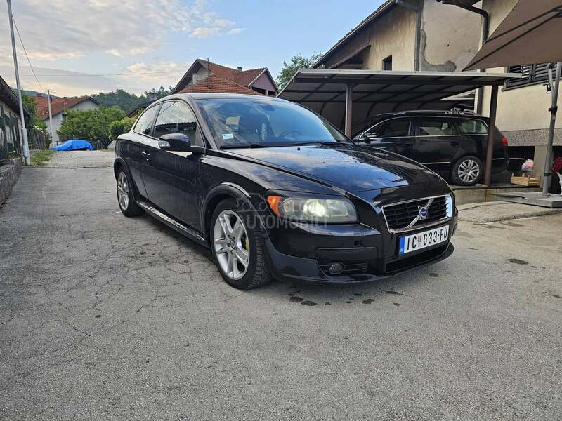 Volvo C30 2.0  D I Z E L