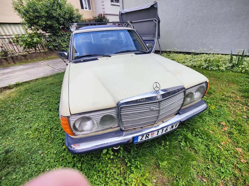Mercedes Benz W123 200D