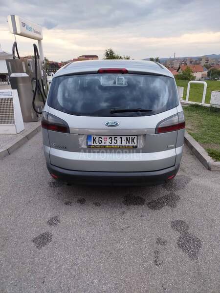 Ford S-Max 